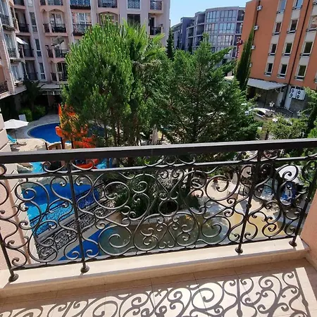 Apartman Romans Marin *